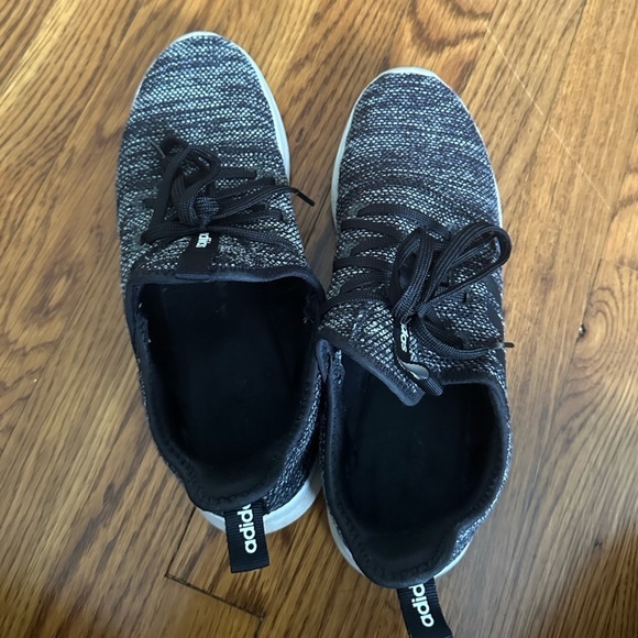ADIDAS Grey and Black Sneakers Size 10 - Picture 2 of 5